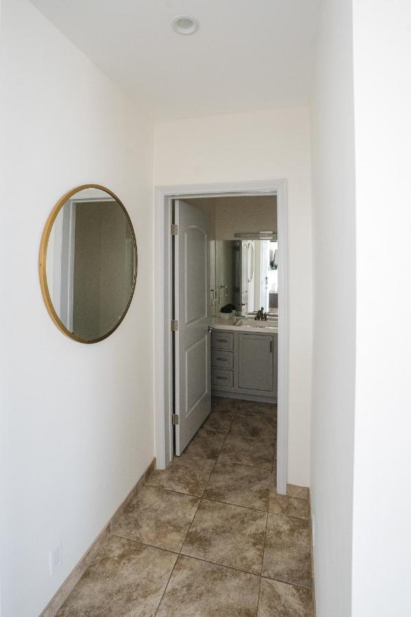 New Luxury Hollywood Sign View- Condo 로스앤젤레스 외부 사진