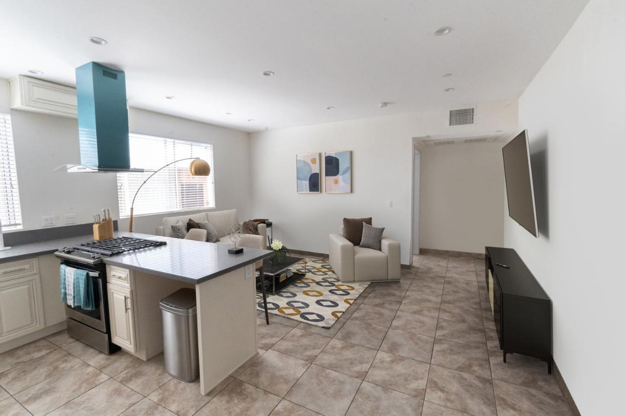 New Luxury Hollywood Sign View- Condo 로스앤젤레스 외부 사진